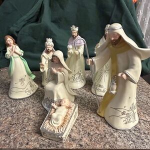 Hawthorne Village Silver Blessings Christmas Nativity Set of 6 Figurines Jesus